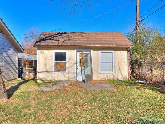 5th image of 2163 S 77th Ave E