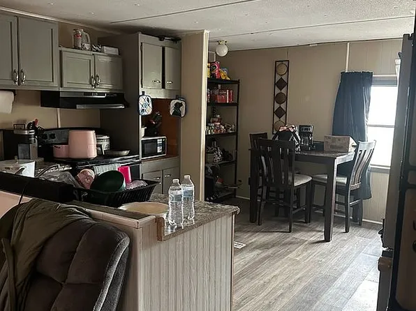 308 Bedford Ave, Cambridge, OH 43725