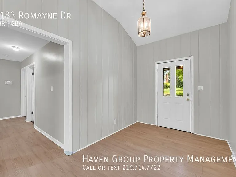 1183 Romayne Dr — Photo 4