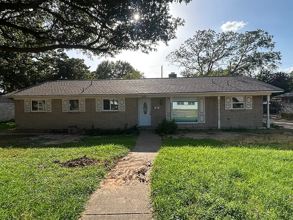 2505 Glen Lea Dr
