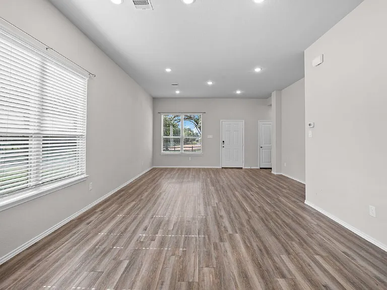 18140 Mail Route Rd — Photo 8