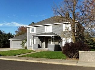 1839 Walnut St, Milton Freewater, OR 97862