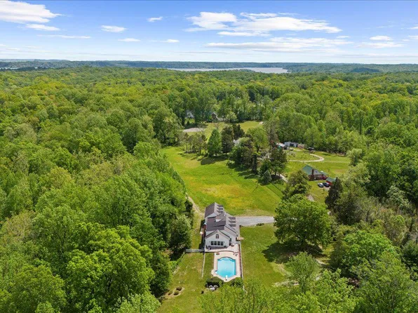 1116 Gumbottom Rd, Crownsville, MD 21032
