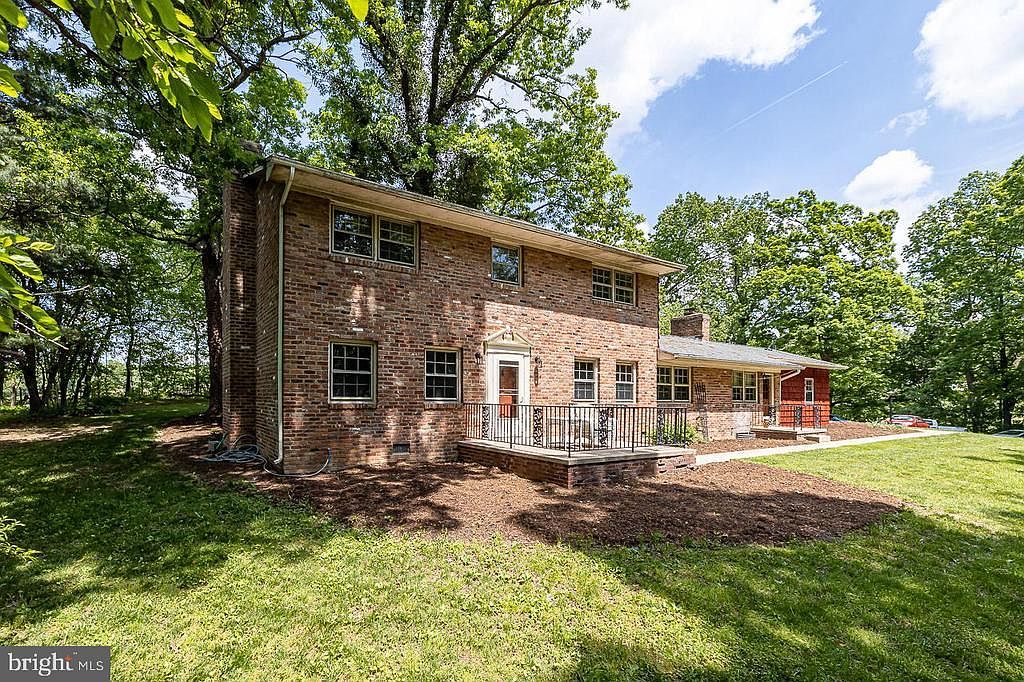 11089 Zirkle Ln, Broadway, VA 22815 | Zillow