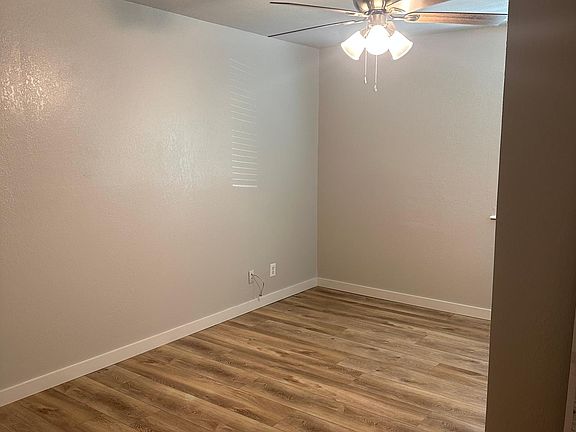 5th image of 810 Linda St