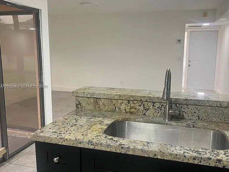1200 N Liberty Ave #1200G — Photo 14