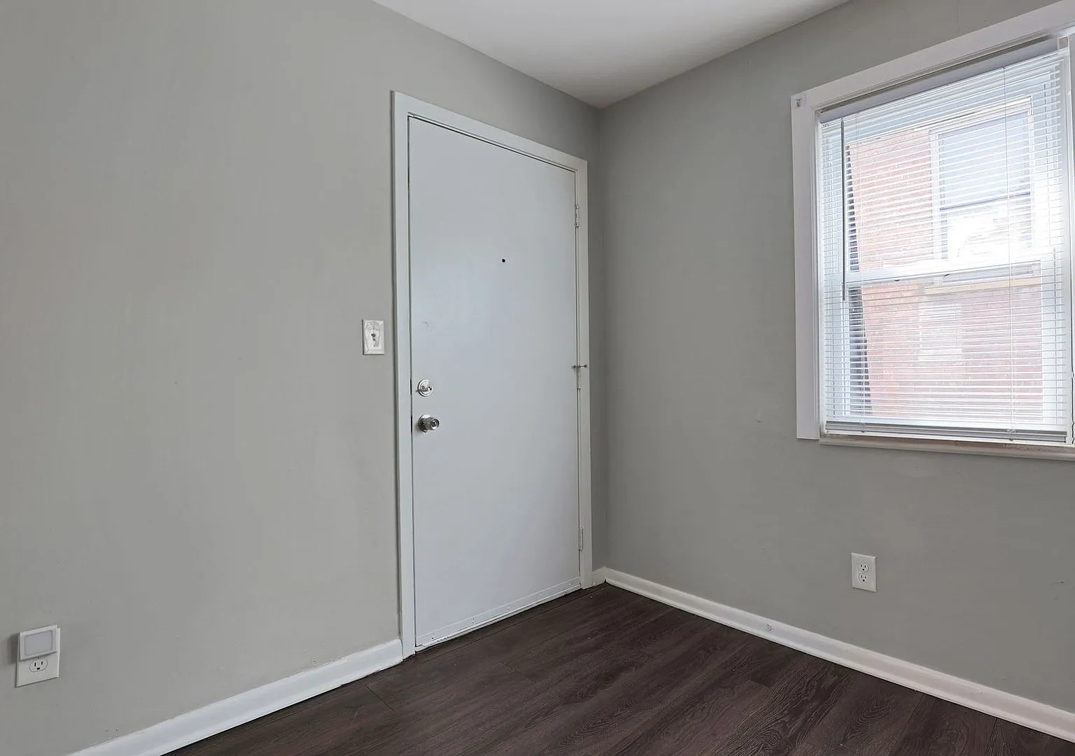 1170 Bryden Road - B - Unit B — Photo 2