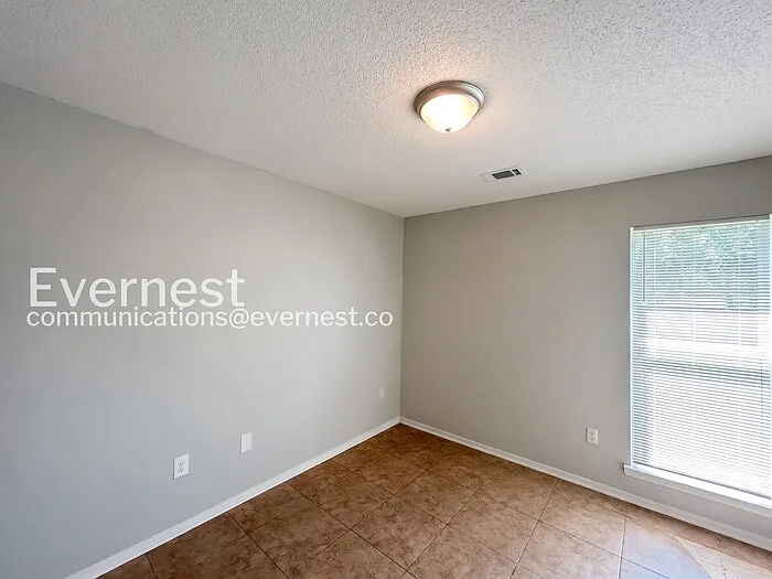 6230 Somerset Dr — Photo 9