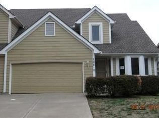 10812 W 115th Pl, Overland Park, KS 66210