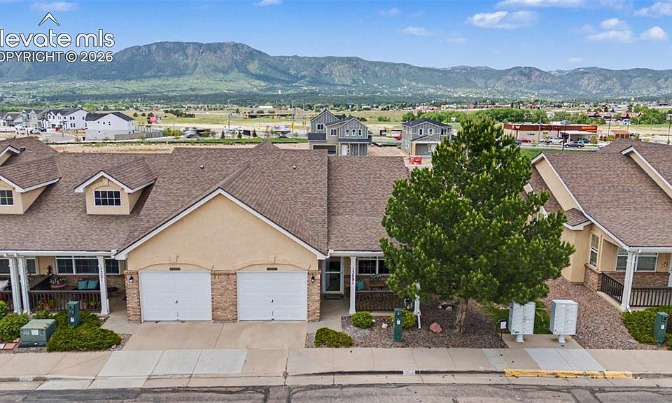 1st image of 1359 Villa Grv