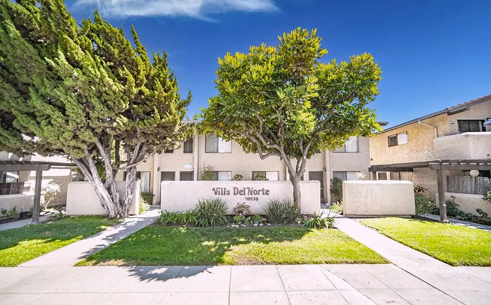 10930 Del Norte St — Photo 1