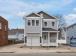 588 Smithfield Ave, Pawtucket, RI 02860