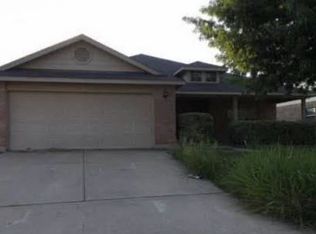 12708 Waynespur Ln, Elgin, TX 78621