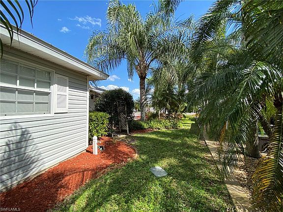 5th image of 10039 Parkwood Dr