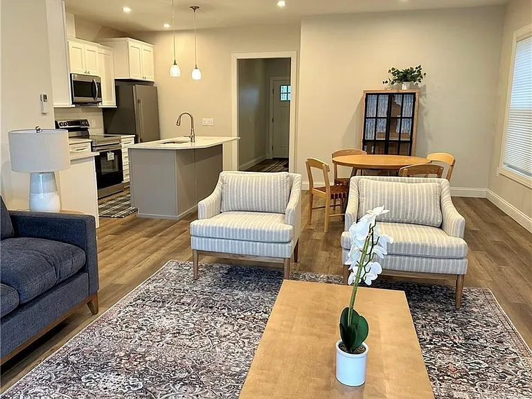 20 Blue Heron Way — Photo 10