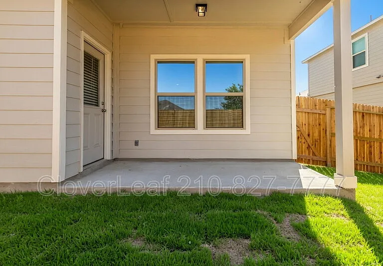 2416 Marty Way — Photo 42