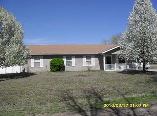 1502 W Linden Ave, Arkansas City, KS 67005