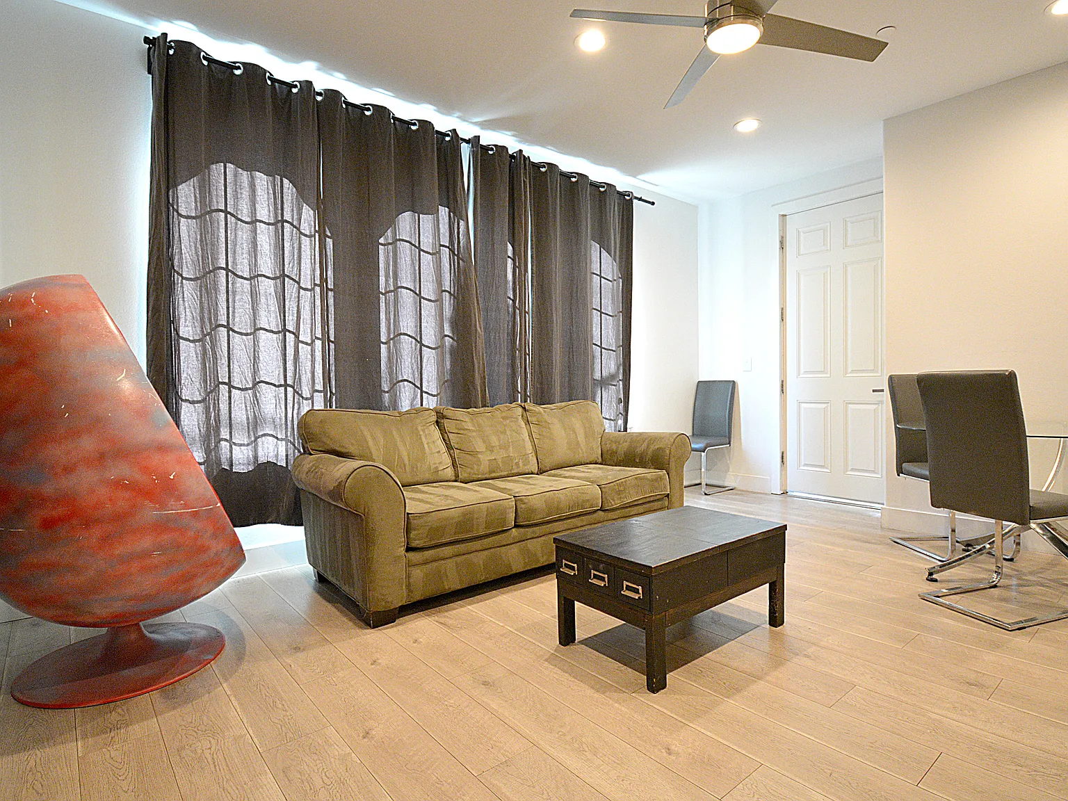 1 bed, 600 sqft, $1,700 — Photo 4