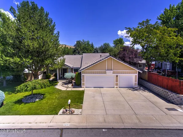 5276 Santa Rosa Ave, Sparks, NV 89436