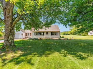 42 W Mountain Rd, Bernardston, MA 01337