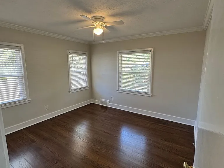 521 Vista Dr — Photo 19