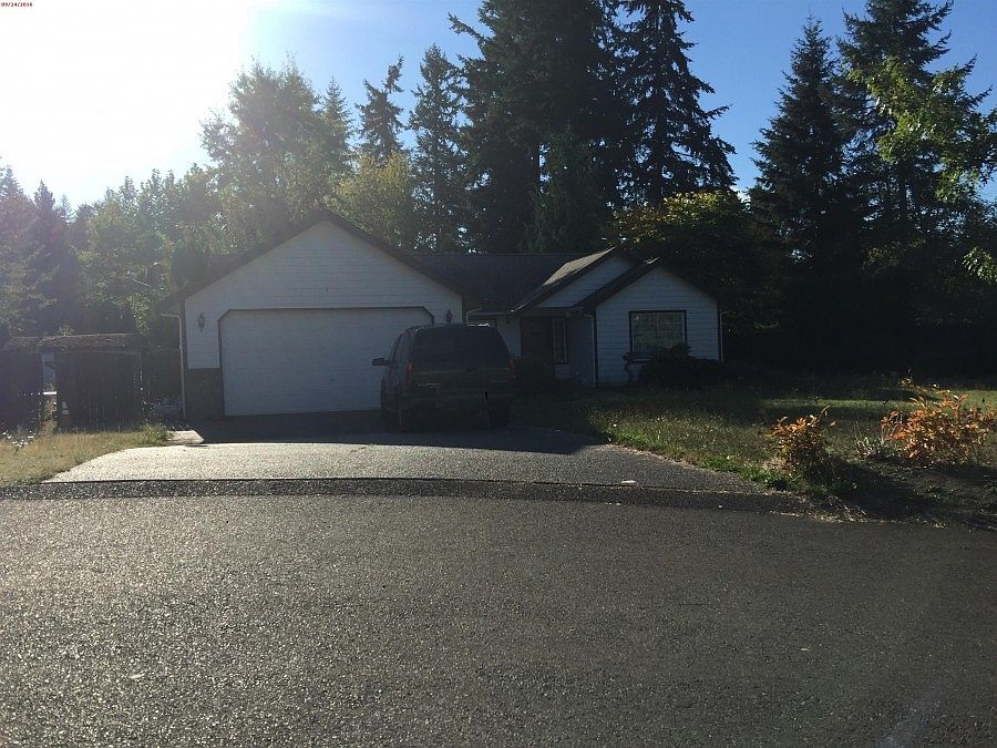 1st image of 12212 261st Ave E