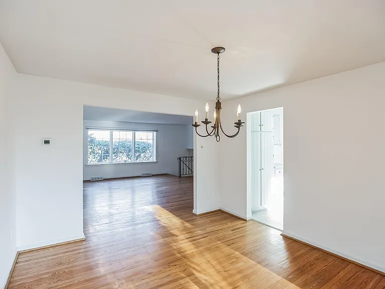 Dining room/Livingroom