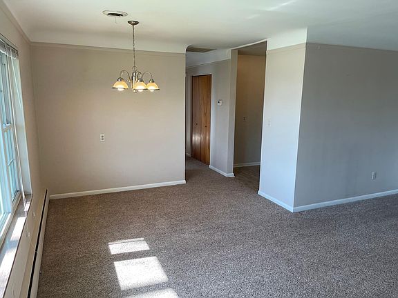 3rd image of 28421 Jefferson Ave APT 5