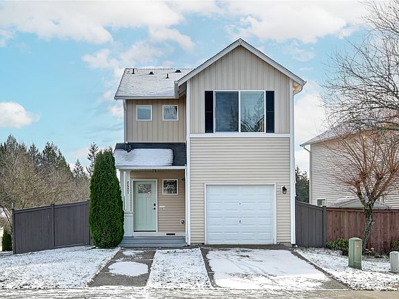 2nd image of 2521 104th Drive SE