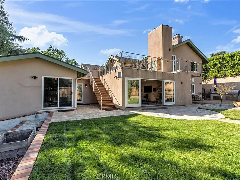 9824 Baden Ave — Photo 45