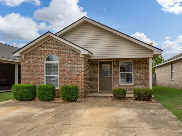 16435 Waterbury Ln, Moundville, AL 35474