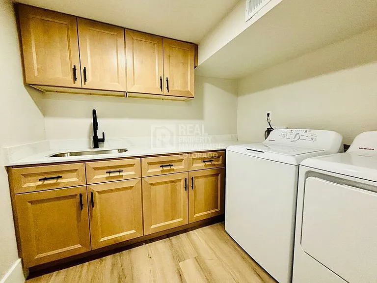 1415 N Raleigh St #B — Photo 8