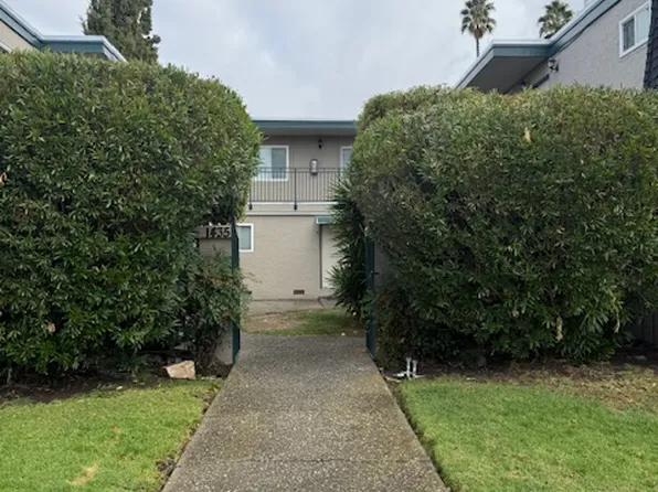 1435 Regent St #6, Redwood City, CA 94061