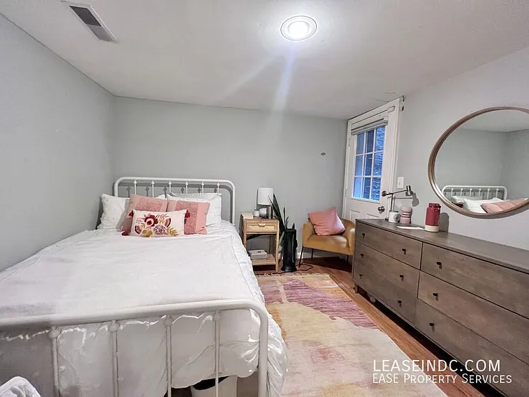 1203 New Jersey Ave NW #B — Photo 9