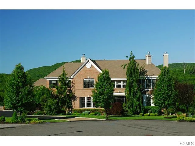 39 Pierce Dr photo 1