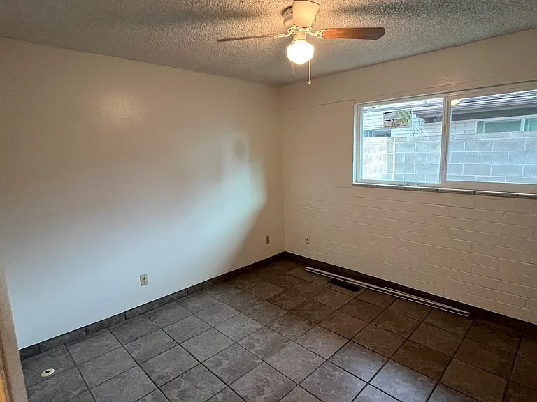 516 Madeira Dr SE #3 — Photo 16