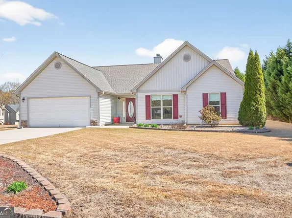 1411 Silvergate Way, Winder, GA 30680