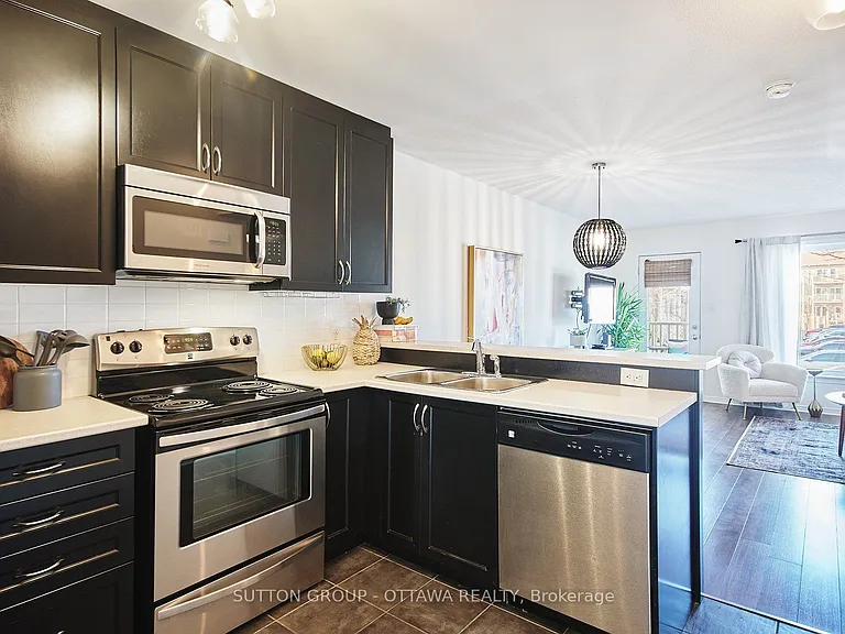 2625 Longfields Dr — Photo 6