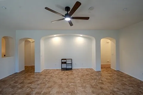 245 Paseo Gregario — Photo 10