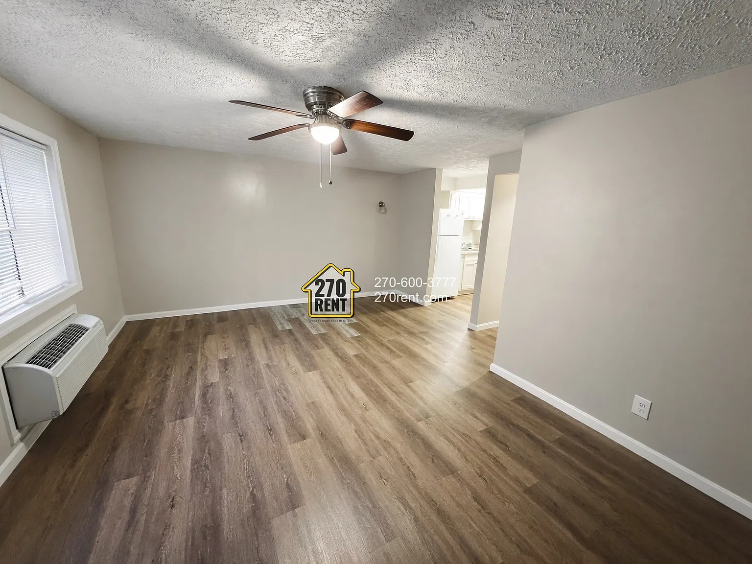 412 Woodcreek Drive - 8 — Photo 3