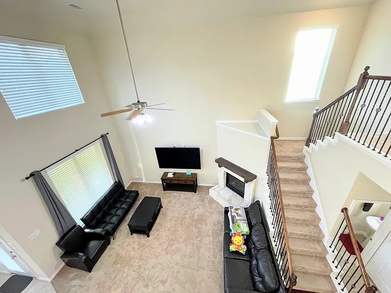 11513 Morrow Ln — Photo 13
