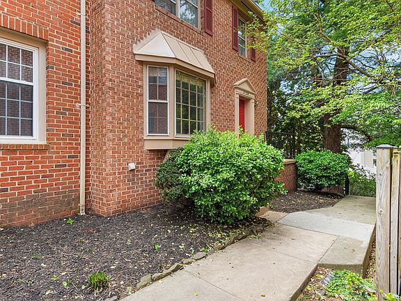 2nd image of 3128 Windwood Farms Dr