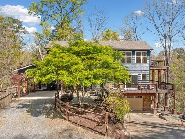16 Statler Ct, Ellijay, GA 30540