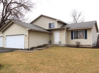 14840 Cambrian Ave, Rosemount, MN 55068