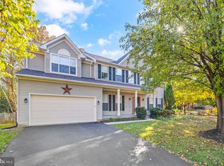 201 Paddock Ct NW, Leesburg, VA 20176
