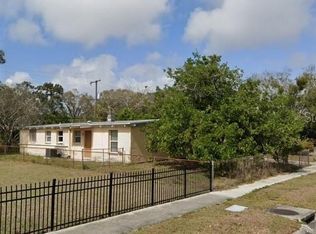 2009 Wishing Well Way, Tampa, FL 33619