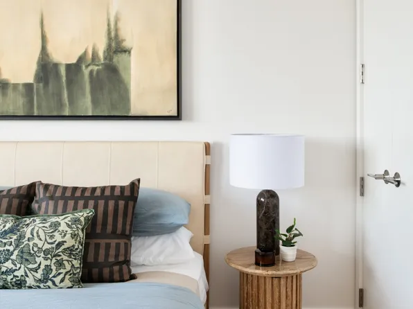 23-15 44th Road image 10 of 24