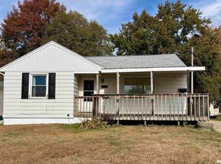 1406 25th Ave S, Clinton, IA 52732