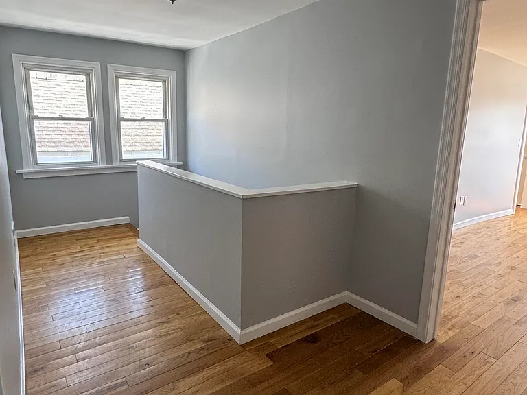 4 N Hillside Ave #AVE — Photo 16