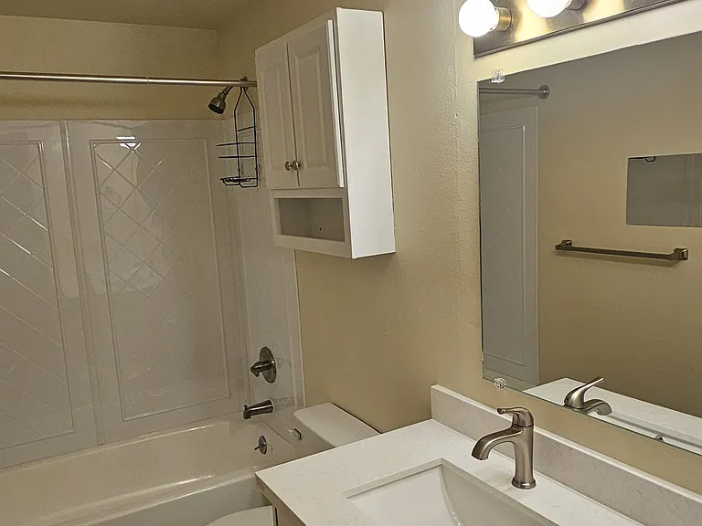 6520 23rd Ave NE #203 — Photo 6